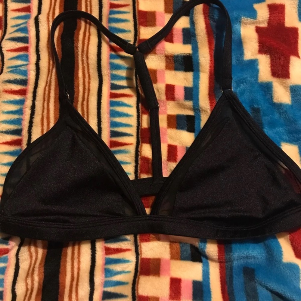 BLACK BRALETTE 🖤